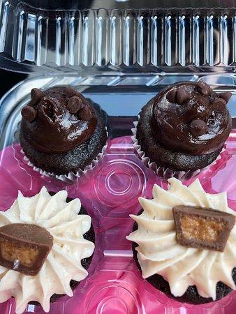 Yummies Bakery and Deli